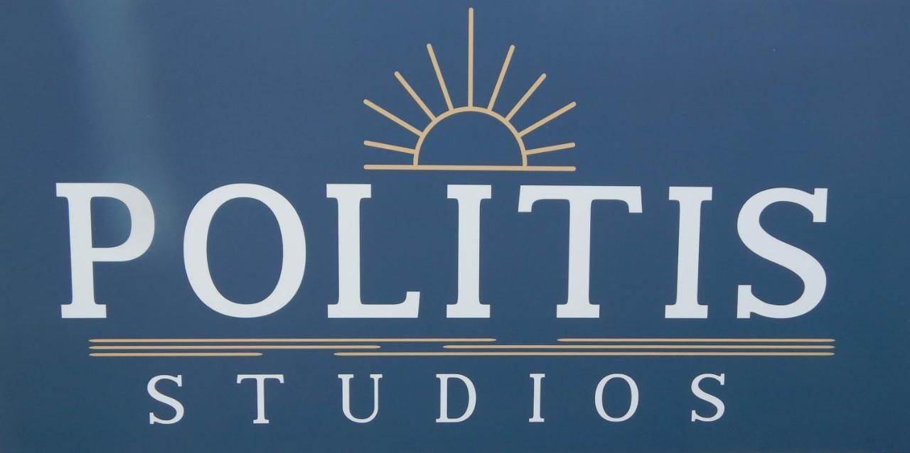 Politis Studios Kefalos  Luaran gambar
